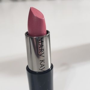 Mary Kay Creme Lipstick